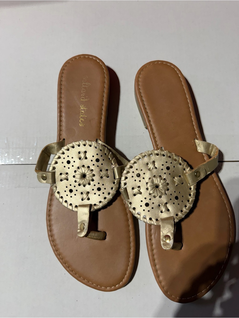 Altar'd State Metallic Gold Circular Medallion Toe-Post Sandals